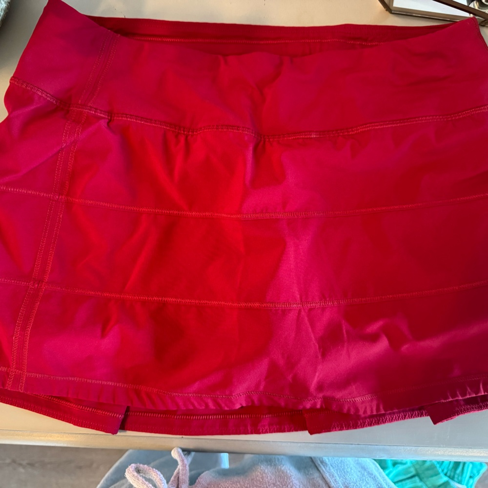 Red Lululemon tennis skirt
